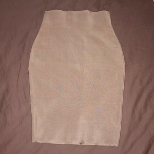 Wow couture bandage mauve skirt